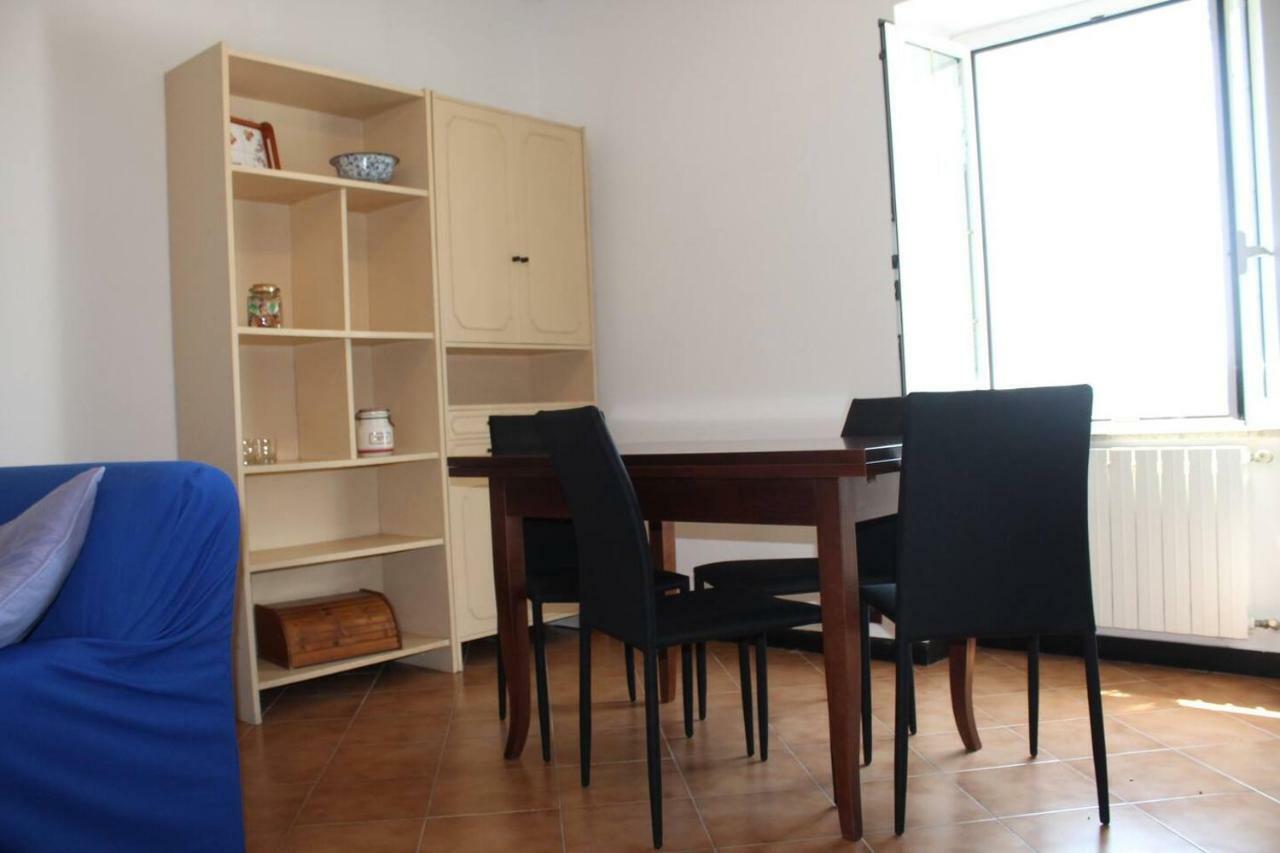 La Casetta Di Graziella Apartment Vezzi Portio Ngoại thất bức ảnh